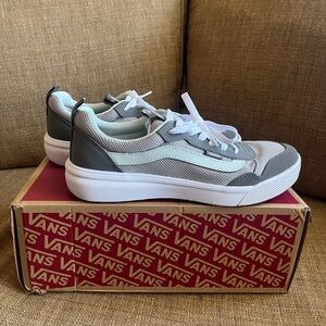 Vans Range EXP Low-Top Sneakers Women's